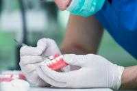 Riparazioni protesi dentarie 1 ora Vomero Arenella